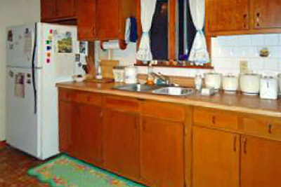 A photographic image of a small kitchen.